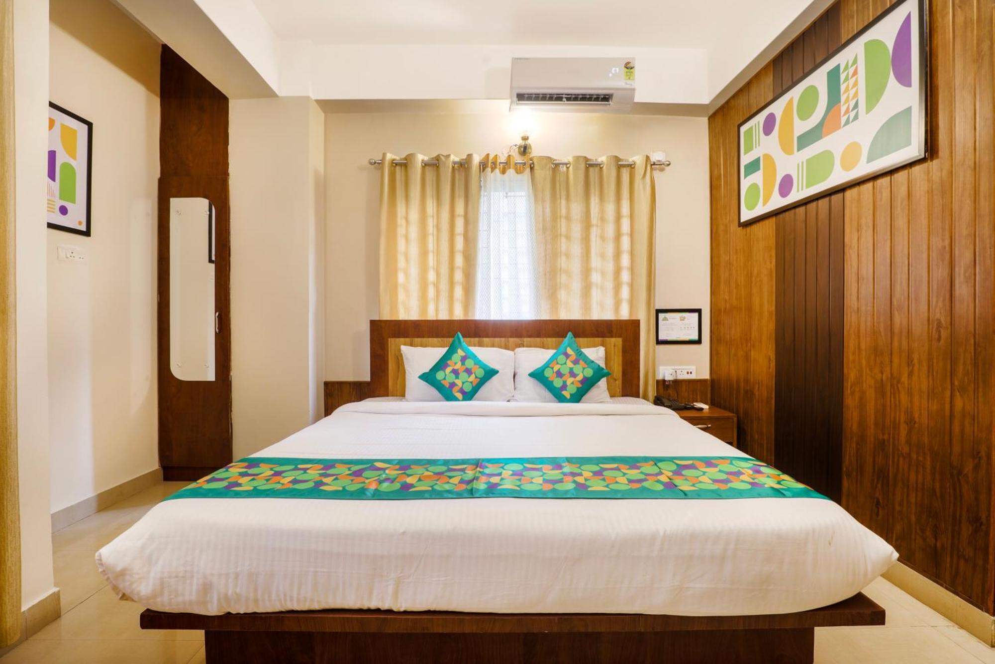 Treebo Urban Oasis Inn Guwahati Exteriör bild
